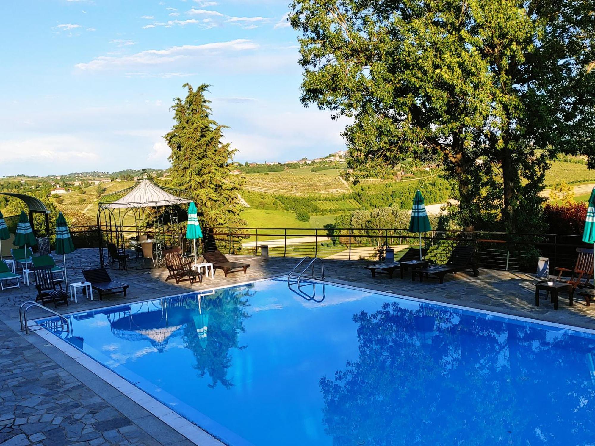 Locanda Del Boscogrande Montegrosso d'Asti Екстер'єр фото