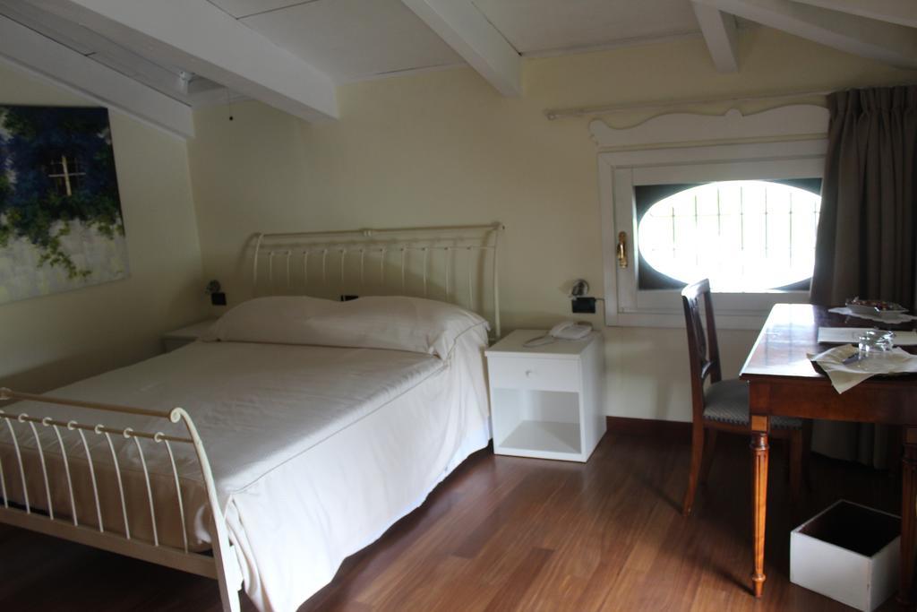 Locanda Del Boscogrande Montegrosso d'Asti Екстер'єр фото