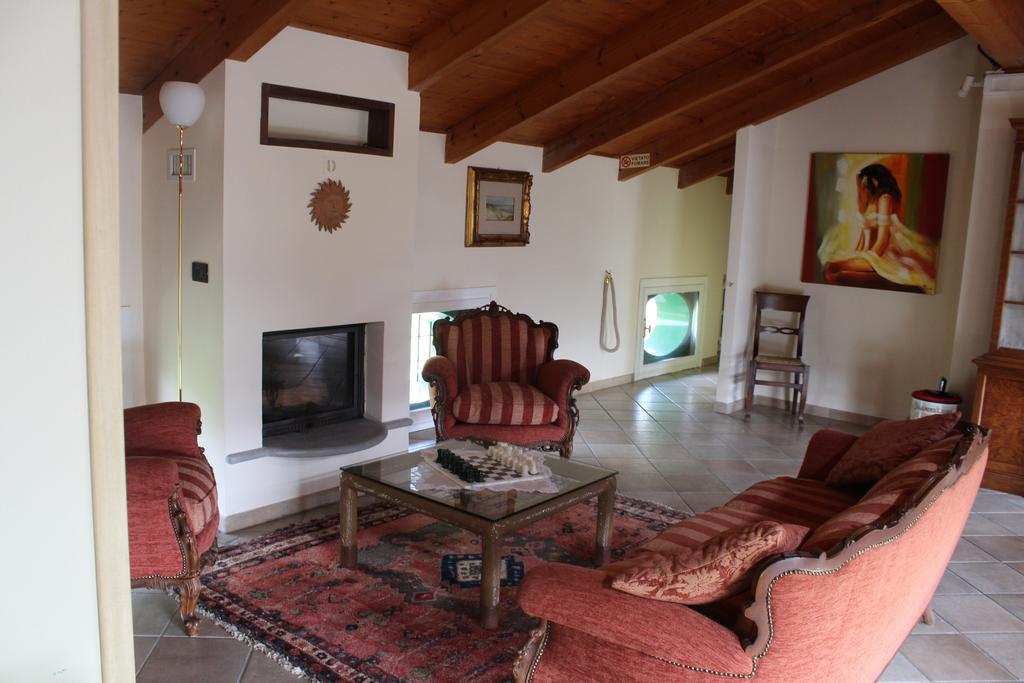 Locanda Del Boscogrande Montegrosso d'Asti Екстер'єр фото