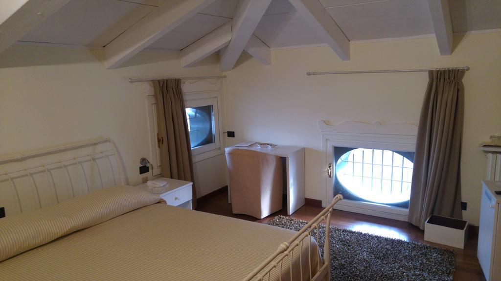 Locanda Del Boscogrande Montegrosso d'Asti Екстер'єр фото