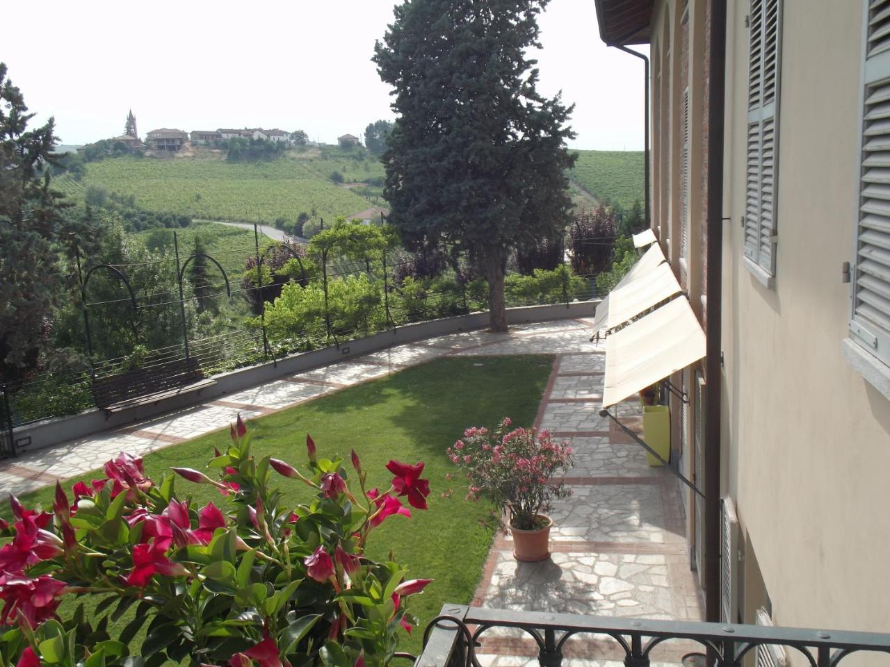 Locanda Del Boscogrande Montegrosso d'Asti Екстер'єр фото
