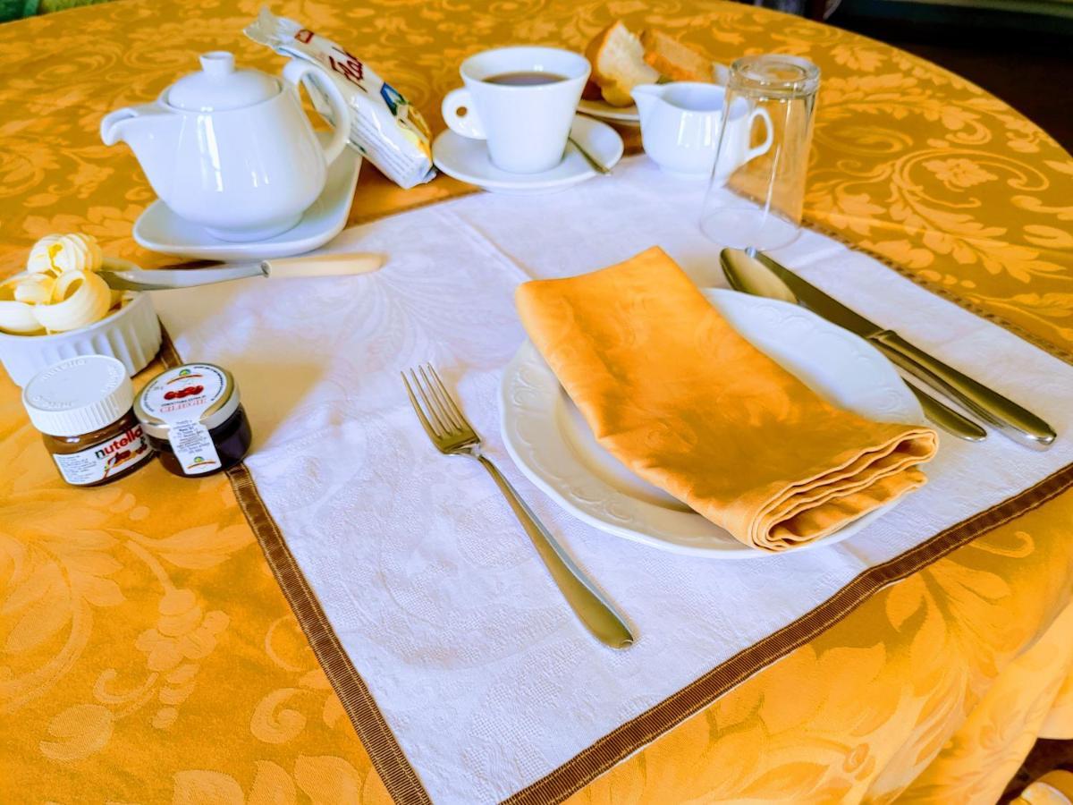 Locanda Del Boscogrande Montegrosso d'Asti Екстер'єр фото